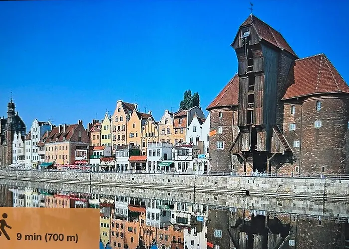 Apartment Old Town And River View