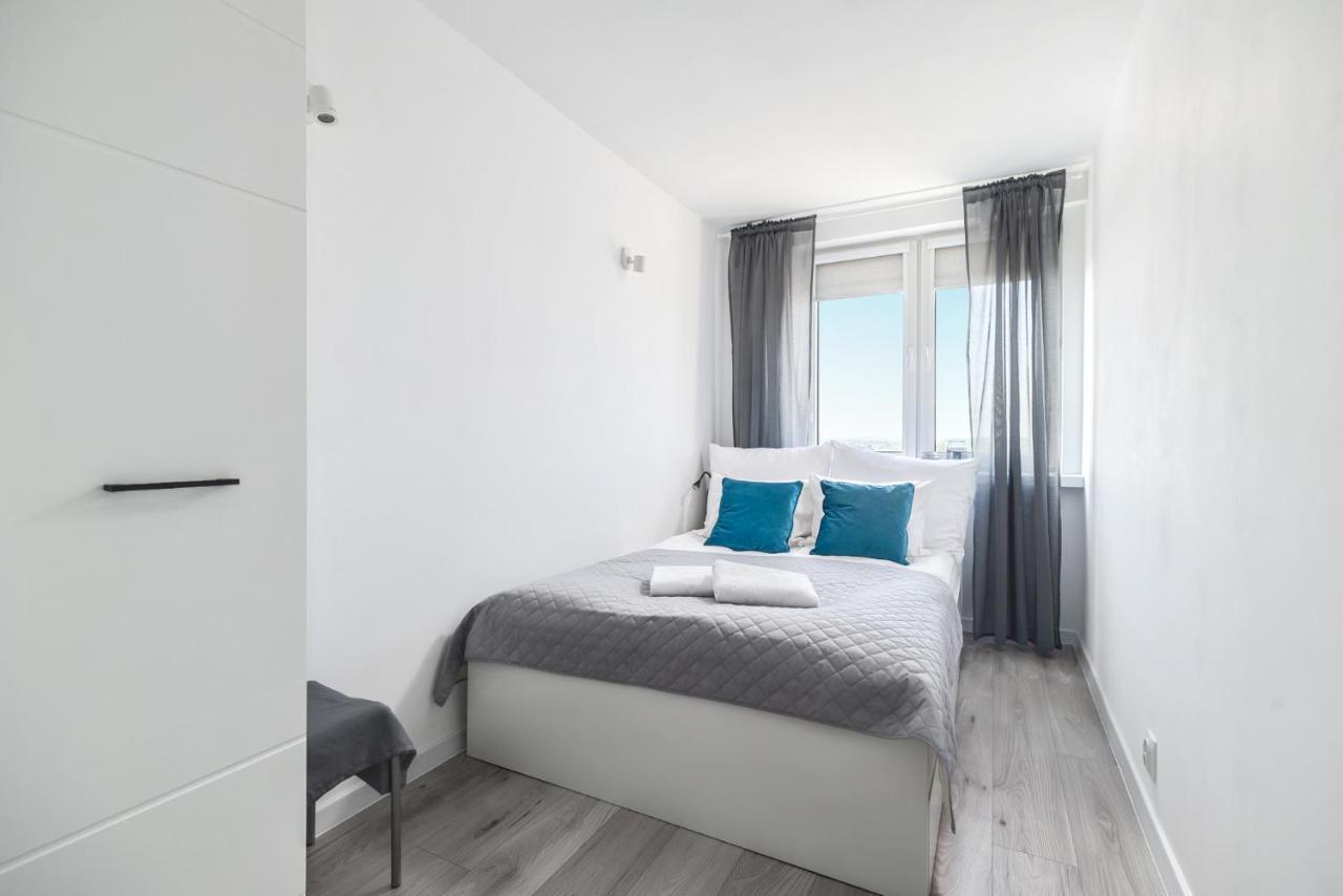 Old Town And River View Apartment Gdansk